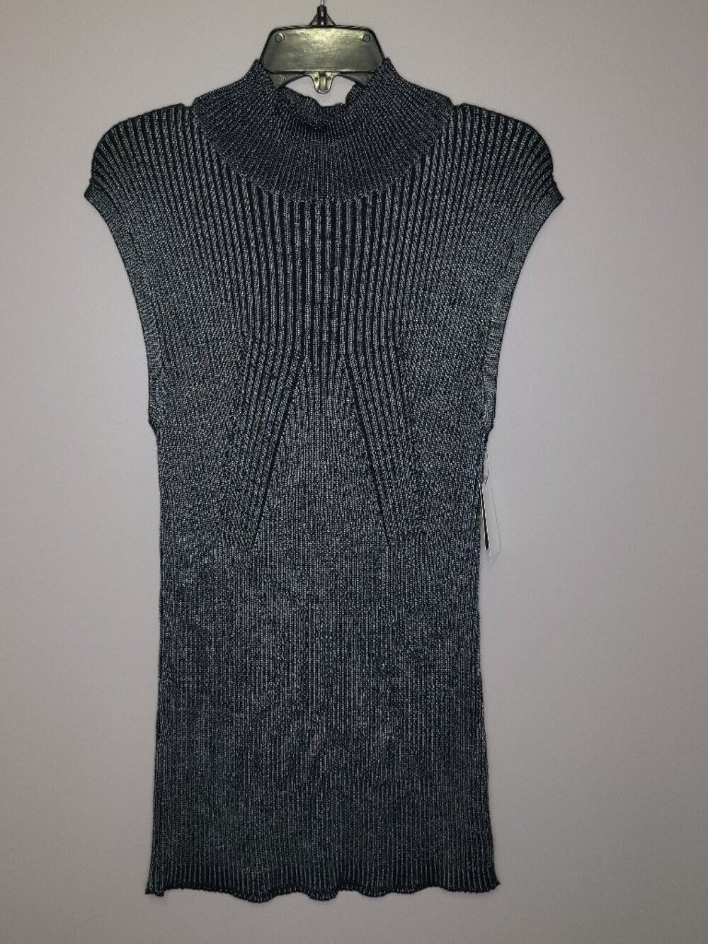 Valette Metallic Silver Black Ribbed Mock Neck Cap Sleeve Sweater Top NWT L